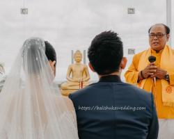 Buddhist weddng in Bali