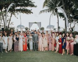 wedding Muslim dengan orang asing 