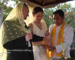 Buddhist wedding procession 