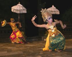 Tari oleg tamulilingan 