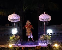 tari Baris -Warior dance