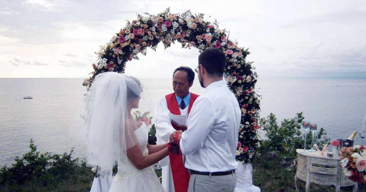 Balangan Wedding Venue - Cliff Top