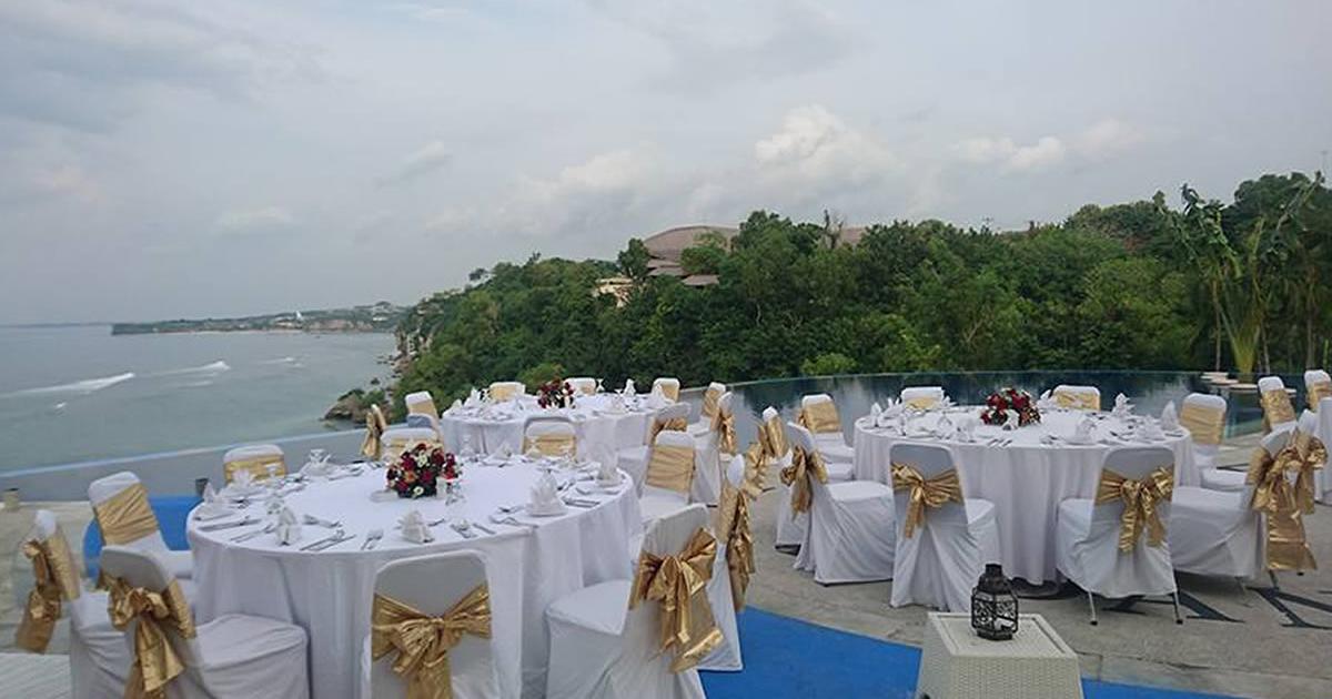 Blue heaven dinner reception 