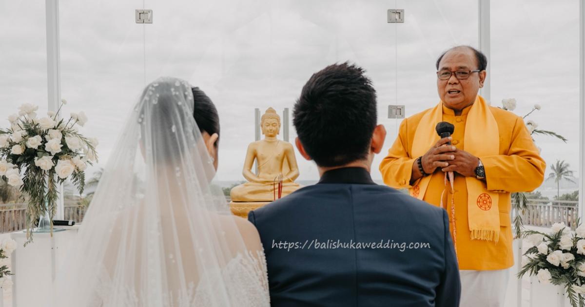 Buddhist weddng in Bali