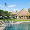 Atas Ombak Villa - Pool and House